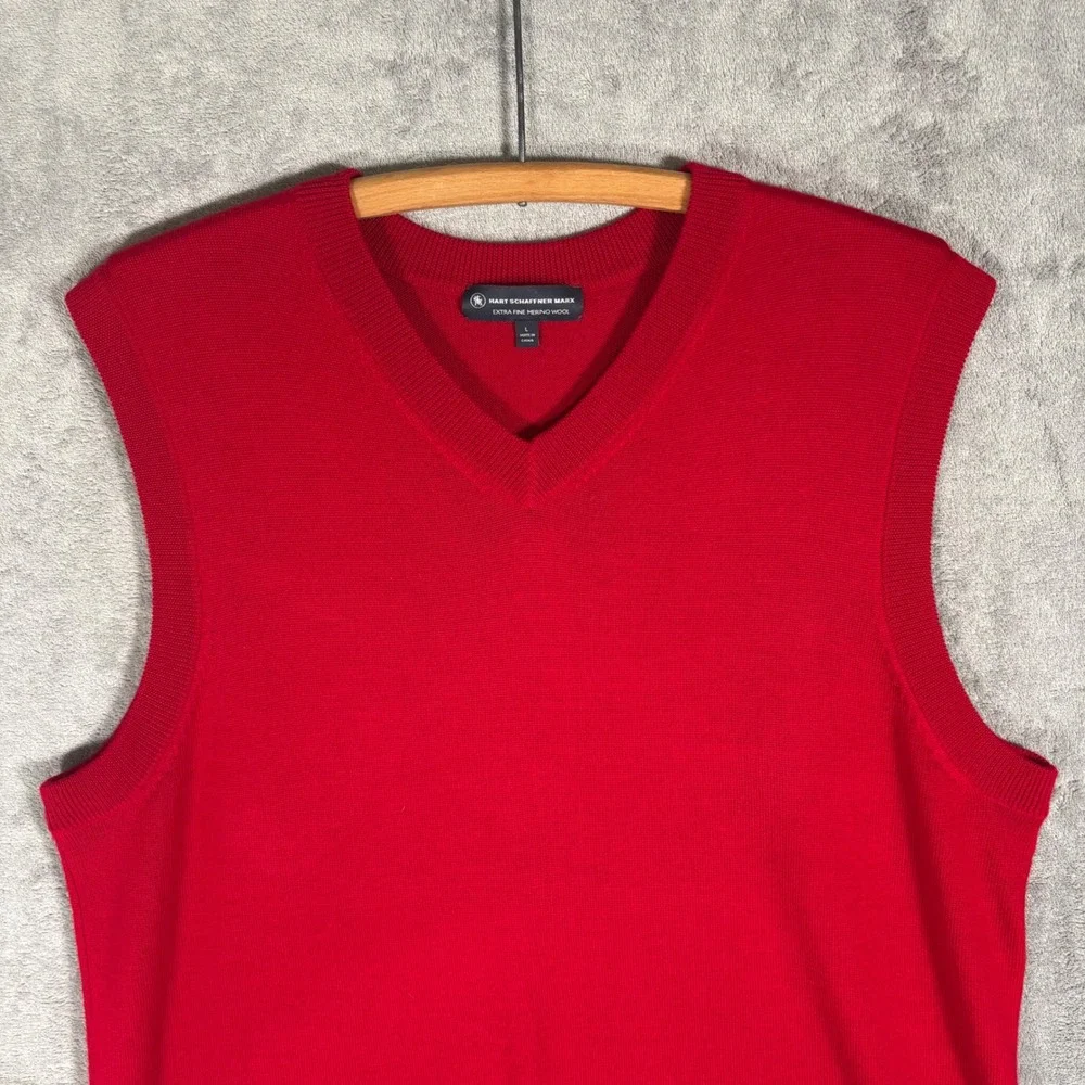 Hart Schaffner Marx V Neck Sweater Vest Mens‎ Large Extra Fine Merino Wool Red